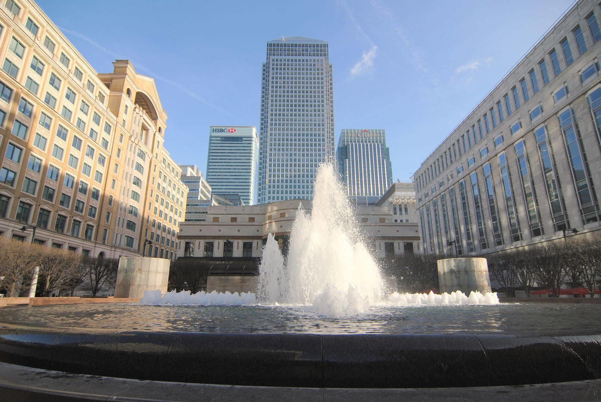 Canary Wharf - Corporate Riverside Apartments London Exterior photo